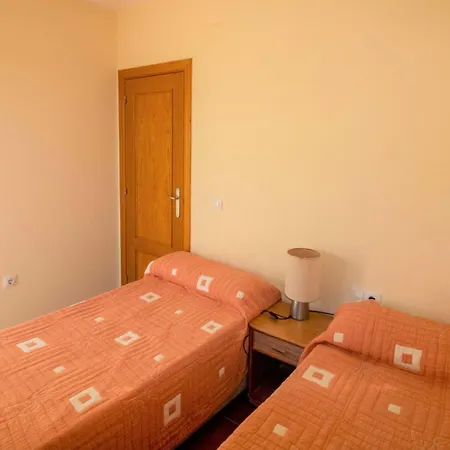 Holiday home Adosado Familiar Palm 46 *